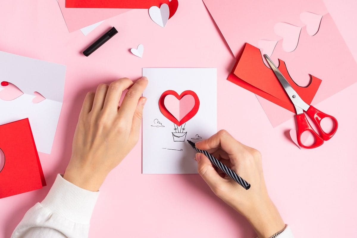 30 DIY Valentine's Day Cards to Pair With Your Heartfelt Gift
