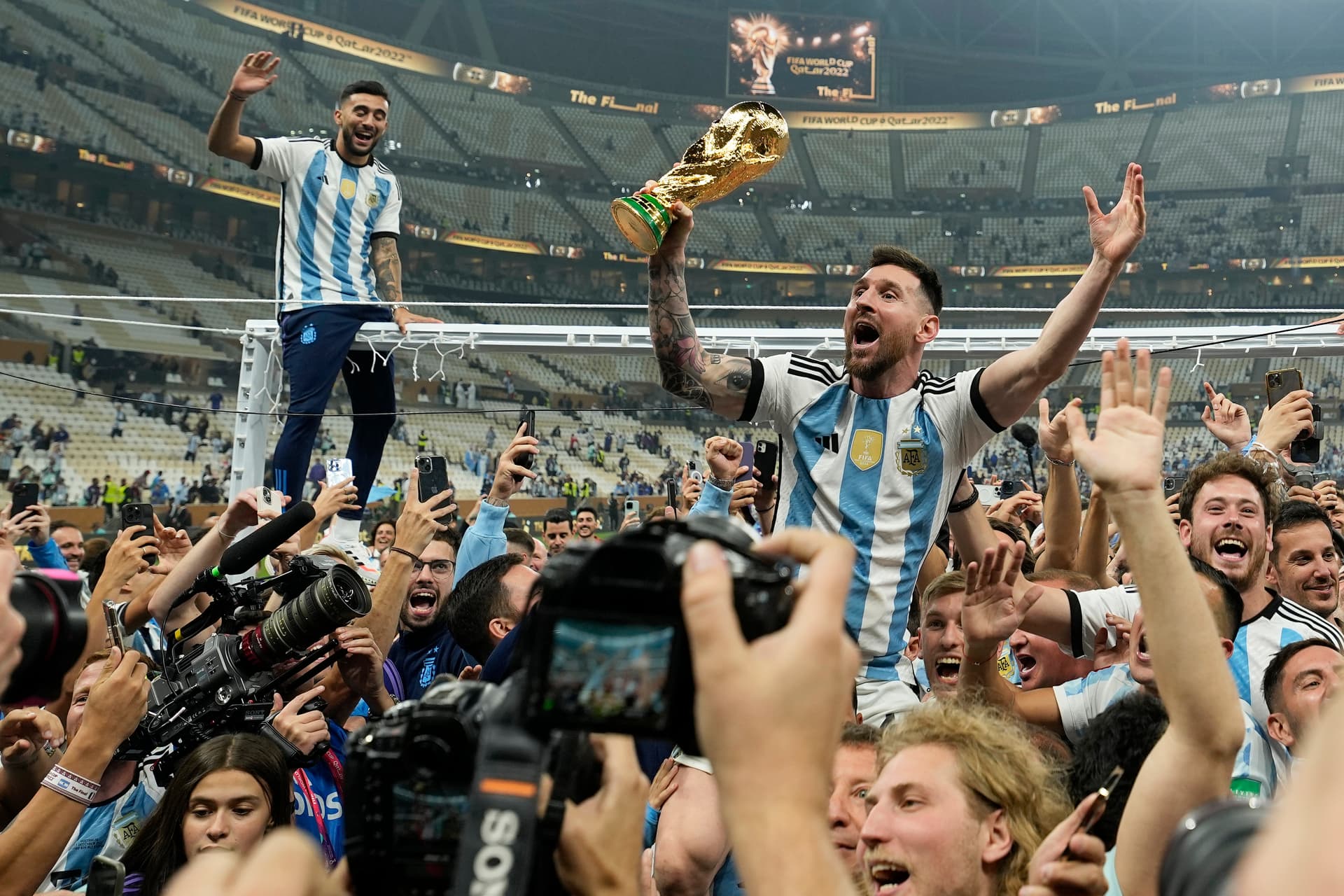 Inside the roar of fans savoring Messi’s likely final World Cup