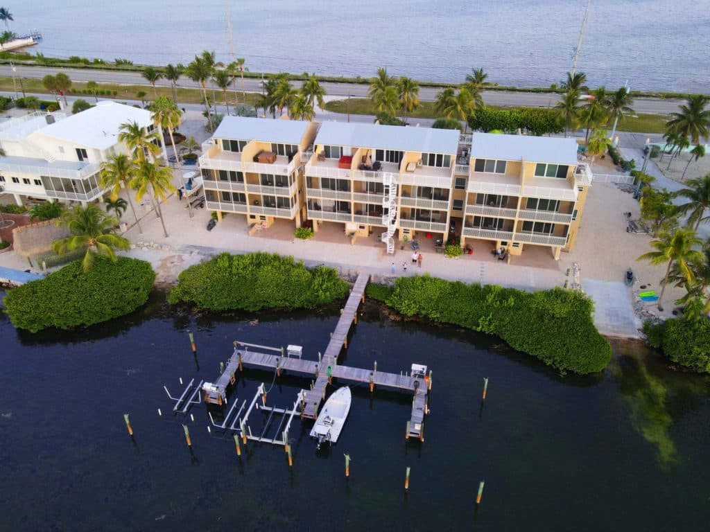 Dock fire extinguished at Islamorada townhomes, no injuries reported