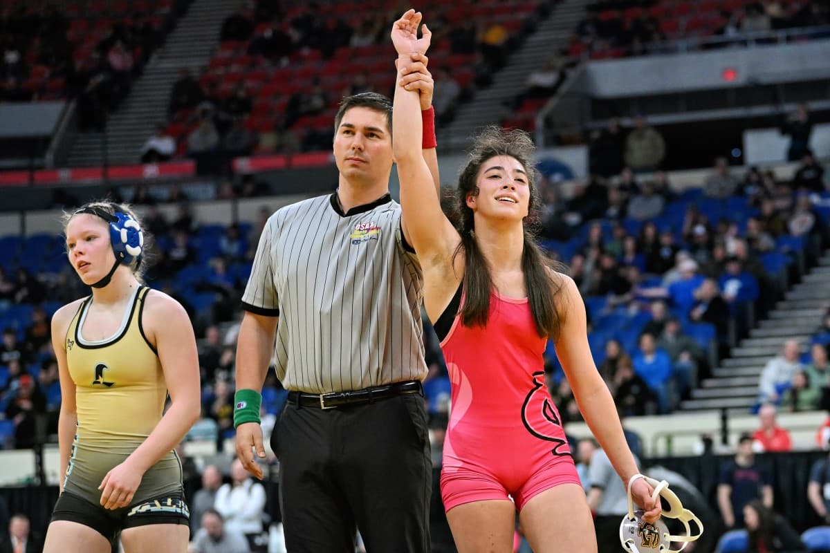 Duke, Martin Qualify for State as Baker/Powder Valley Girls Finish 14th