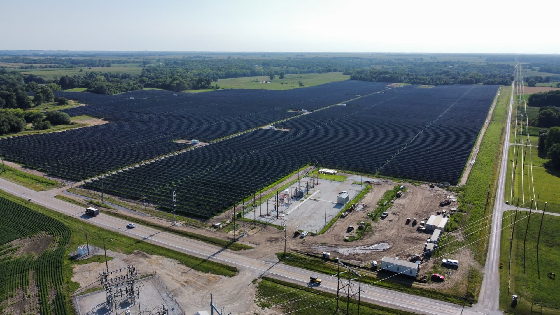 Sol Systems gives Morgan County partners tour of Prairie Creek Solar