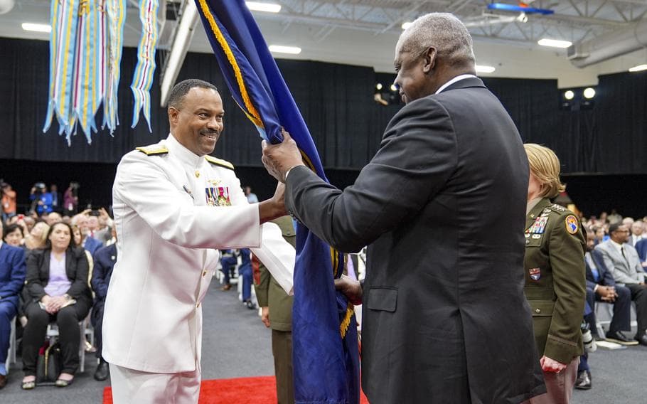 Admiral Alvin Holsey relinquishes SOUTHCOM command, retires early