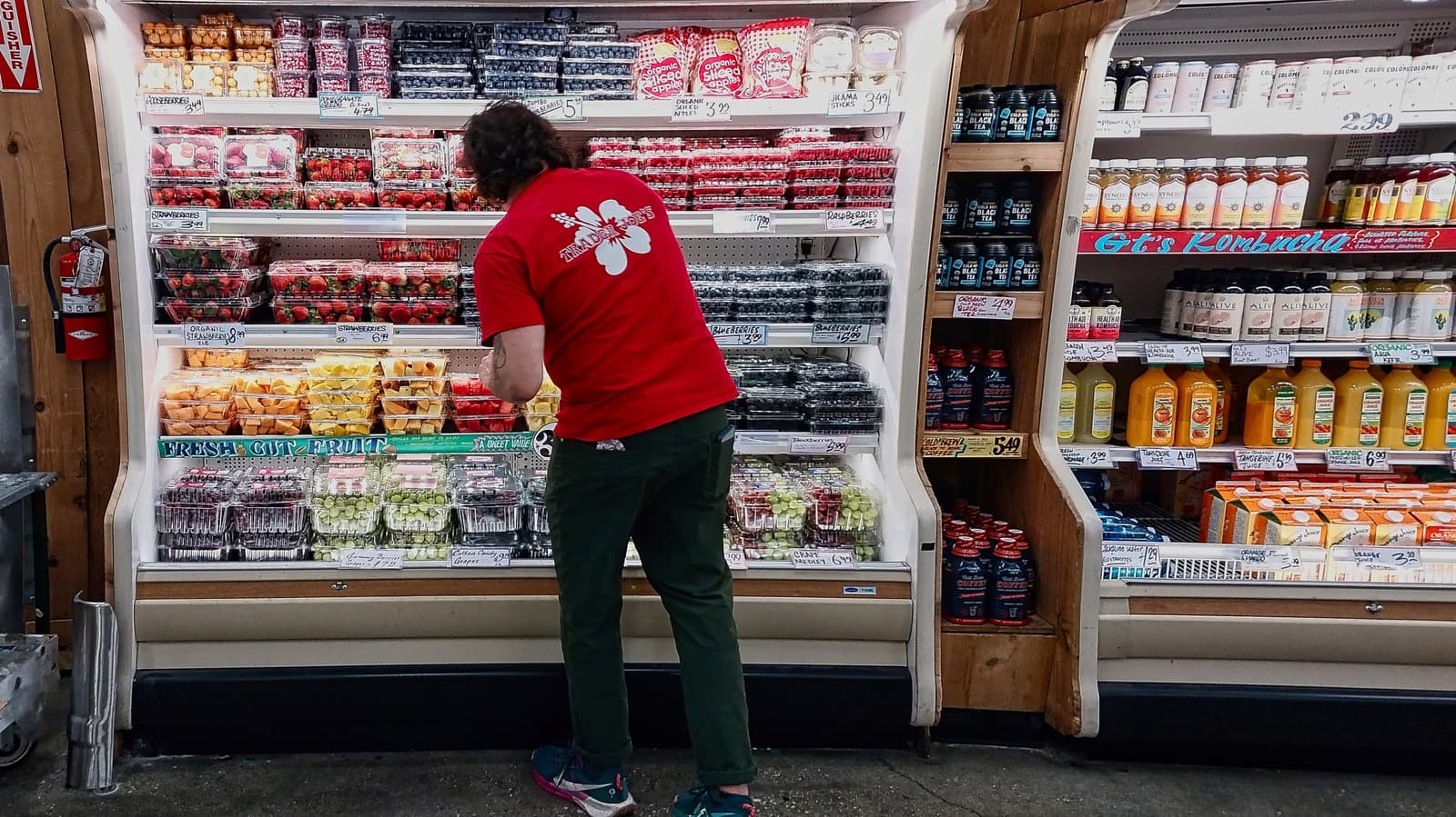 Trader Joe's store personality still matters as shoppers mix channels
