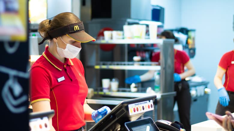 Reddit post sparks debate about McDonald’s staffing, manager pressure