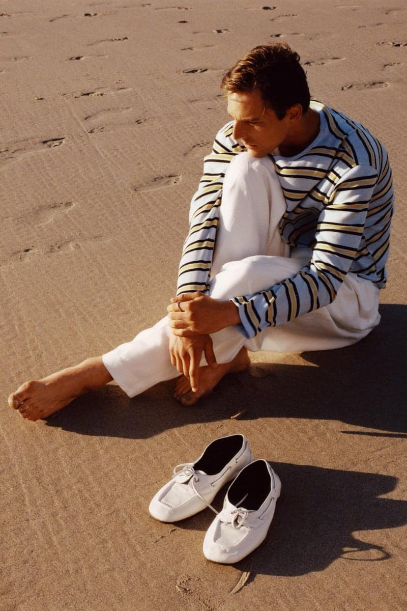 Zara channels coastal grandmother style with linen, boat shoes, and soft tailoring
