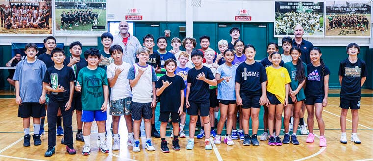 UH-Hilo basketball clinic fills 50 spots at Kapaa High School