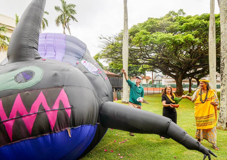 Kauai County unveils inflatable beetle classroom to teach keiki about pests