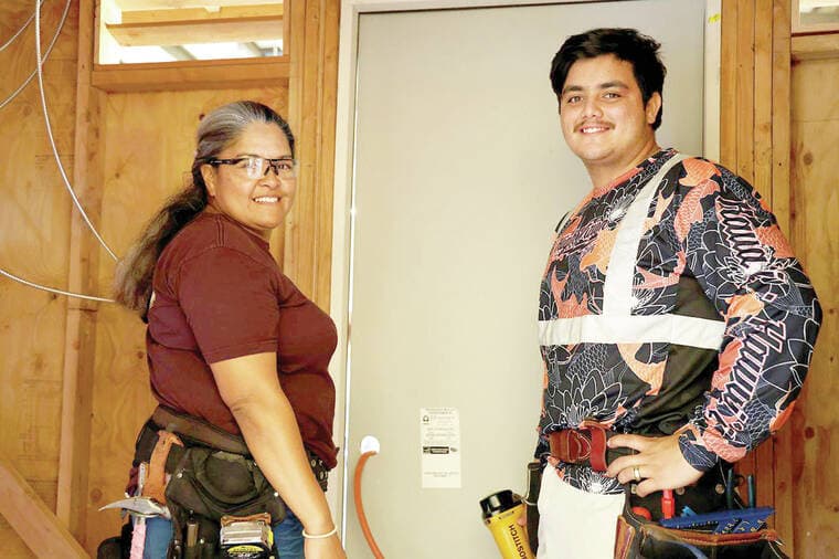Kauai woman finds second chance through KCC carpentry program