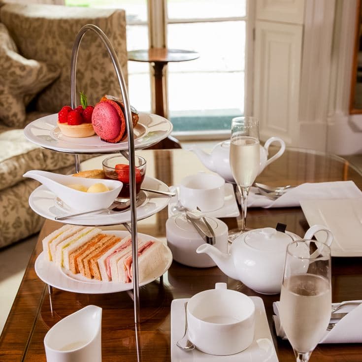 Best Experiential Mother's Day Gifts: Bookable Teas, Classes, and Cruises