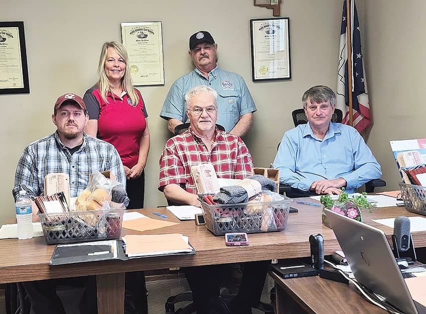 Vinton County Commissioners Proclaim National Agricultural Week, Highlighting Local Farm Impact