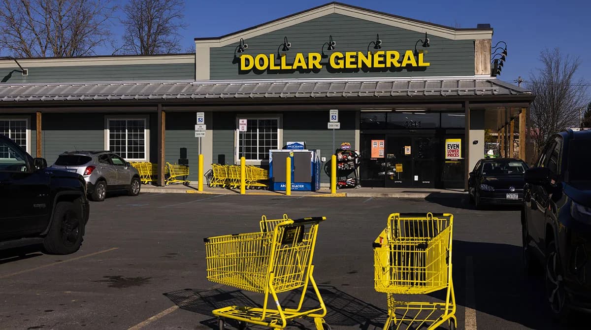 Dollar General faces tougher value-sector test as shoppers cut back