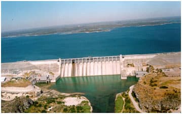 How Amistad Reservoir works as a binational border lake