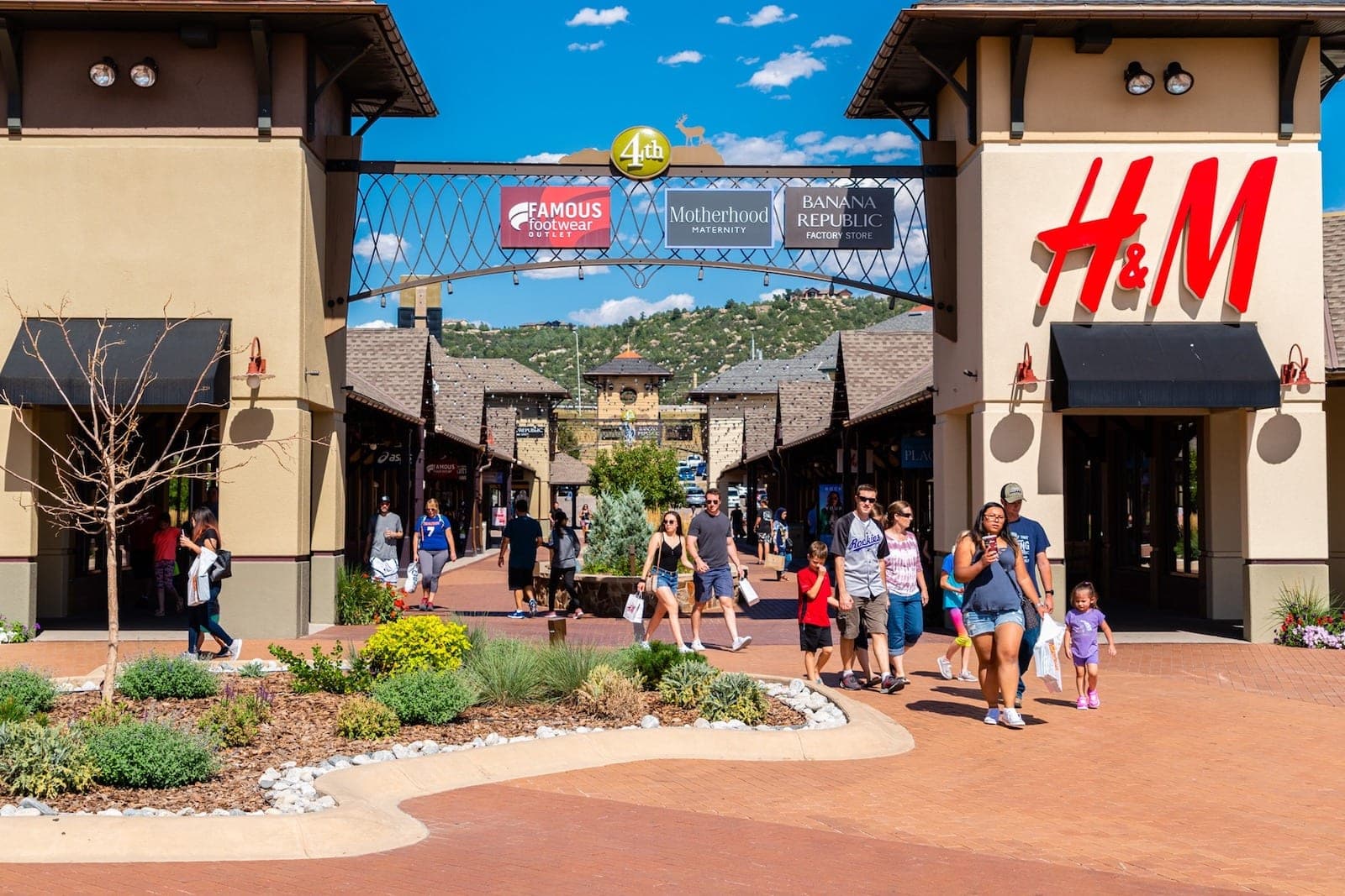 Outlets at Castle Rock anchors Douglas County's retail and visitor appeal