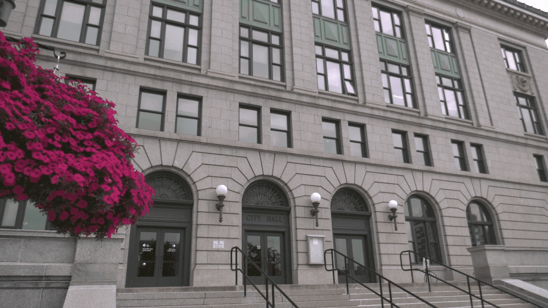 Duluth council sets process to fill vacant Second District seat