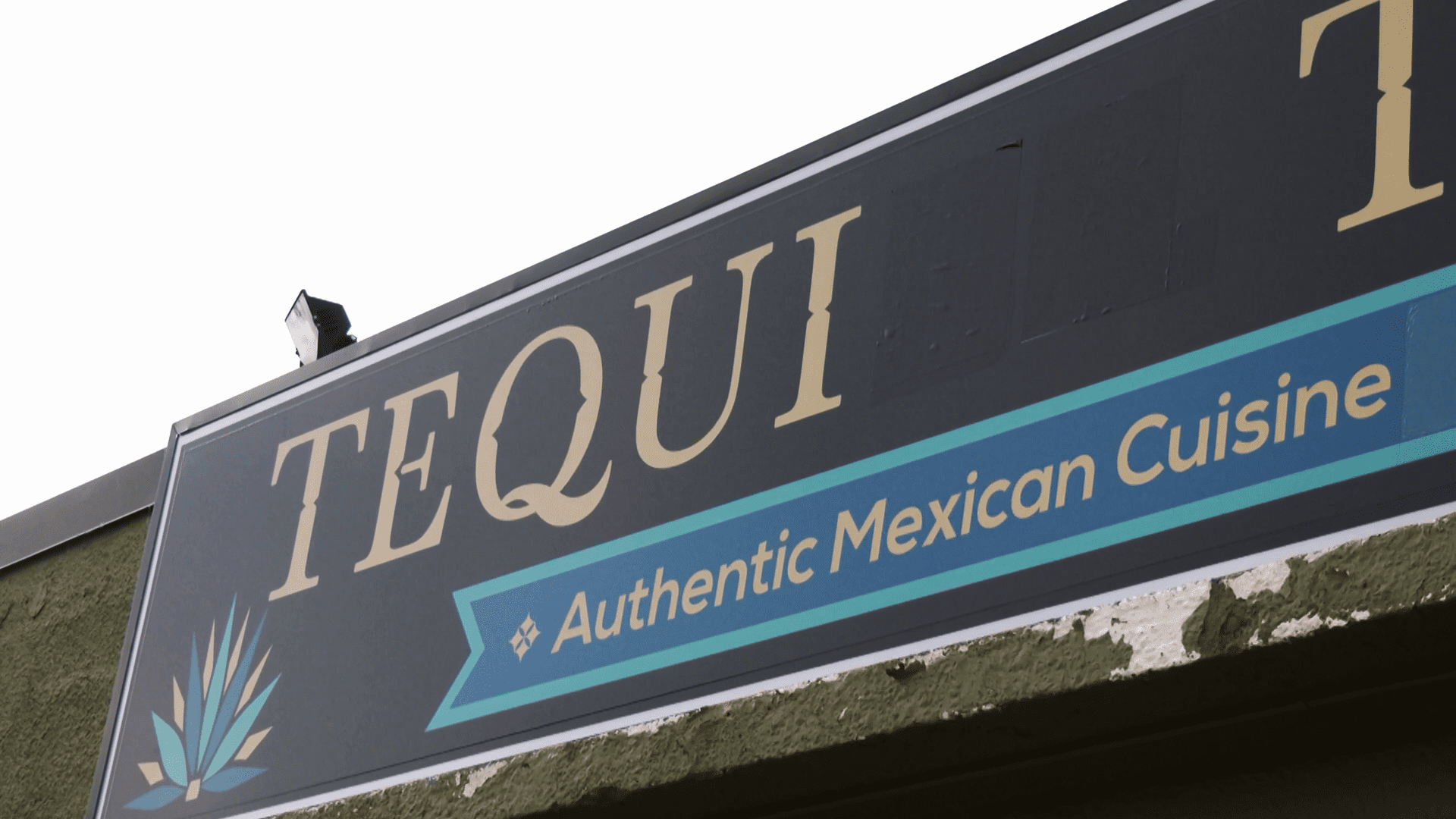 Thomson delays Tequila Town sign decision until June 15
